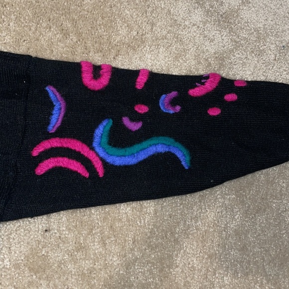 Vintage Sweater - Picture 2 of 4